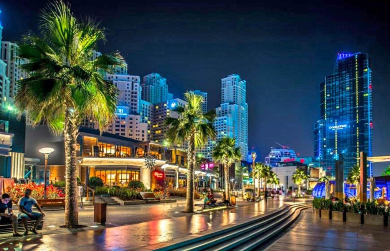 Homestar, Jumeirah Beach Hostel - Jbr - Pool, Beach, Metro Дубай Екстериор снимка