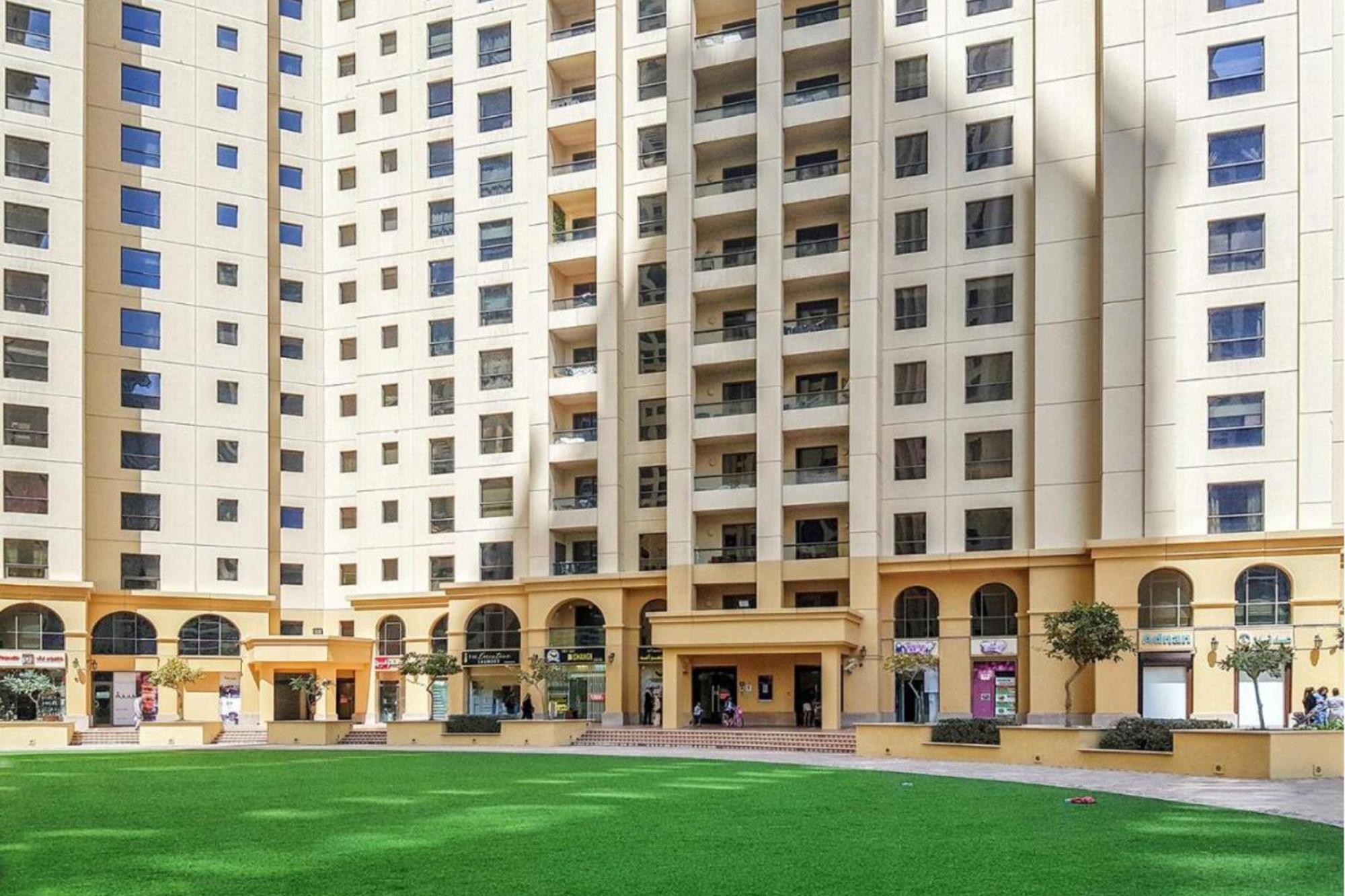 Homestar, Jumeirah Beach Hostel - Jbr - Pool, Beach, Metro Дубай Екстериор снимка