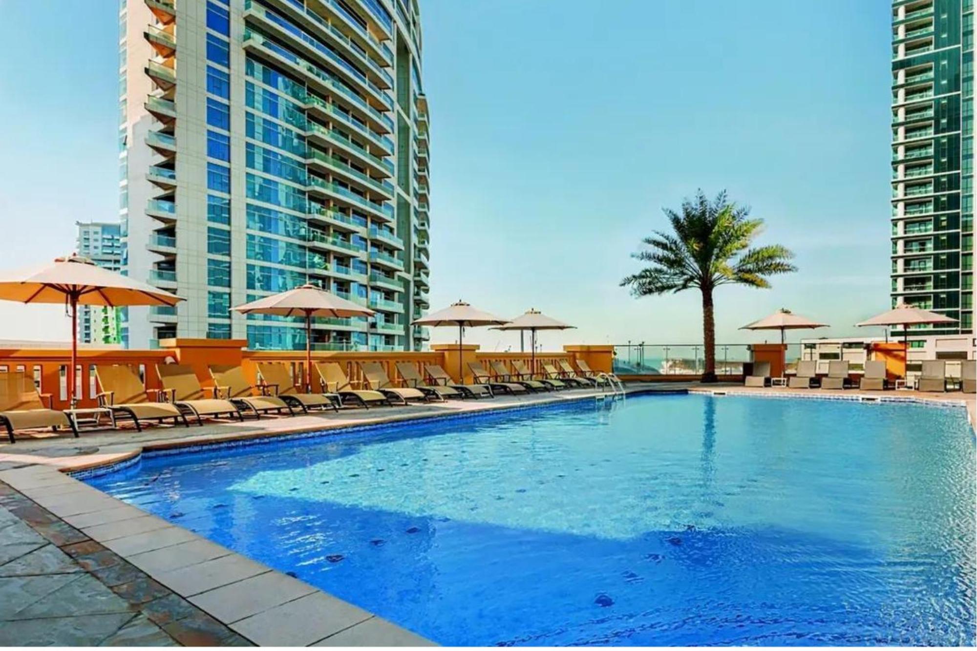 Homestar, Jumeirah Beach Hostel - Jbr - Pool, Beach, Metro Дубай Екстериор снимка