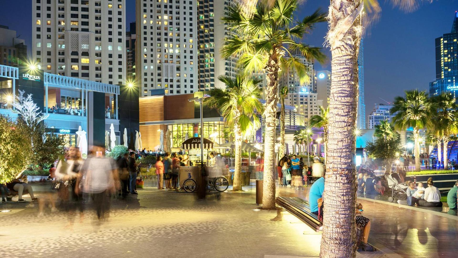 Homestar, Jumeirah Beach Hostel - Jbr - Pool, Beach, Metro Дубай Екстериор снимка
