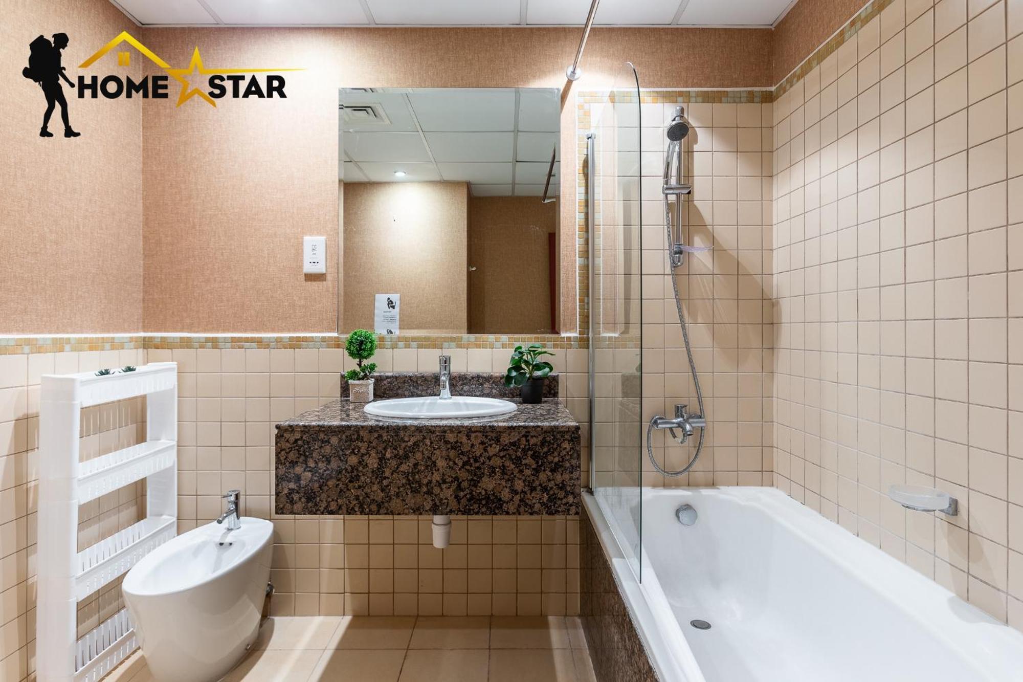 Homestar, Jumeirah Beach Hostel - Jbr - Pool, Beach, Metro Дубай Екстериор снимка
